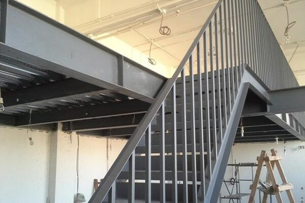 钢结构楼梯1