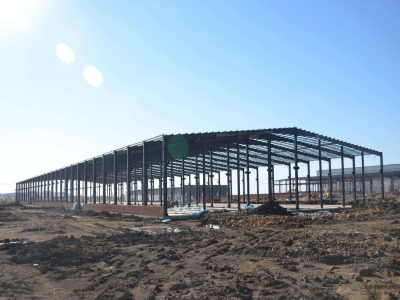 今天给大家讲解钢结构建筑的结构受力特征及分类